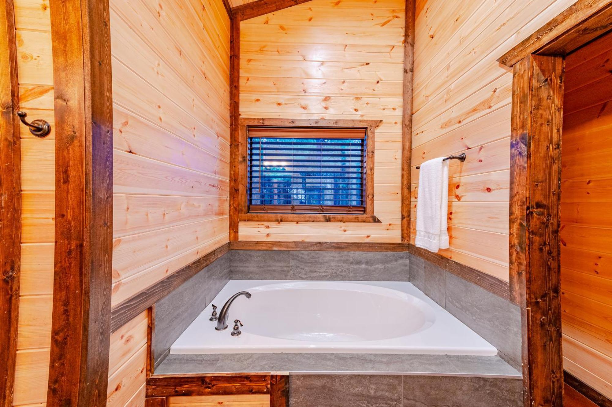 The Luxurious Blue Sky Lodge Is Epic! Broken Bow Zewnętrze zdjęcie