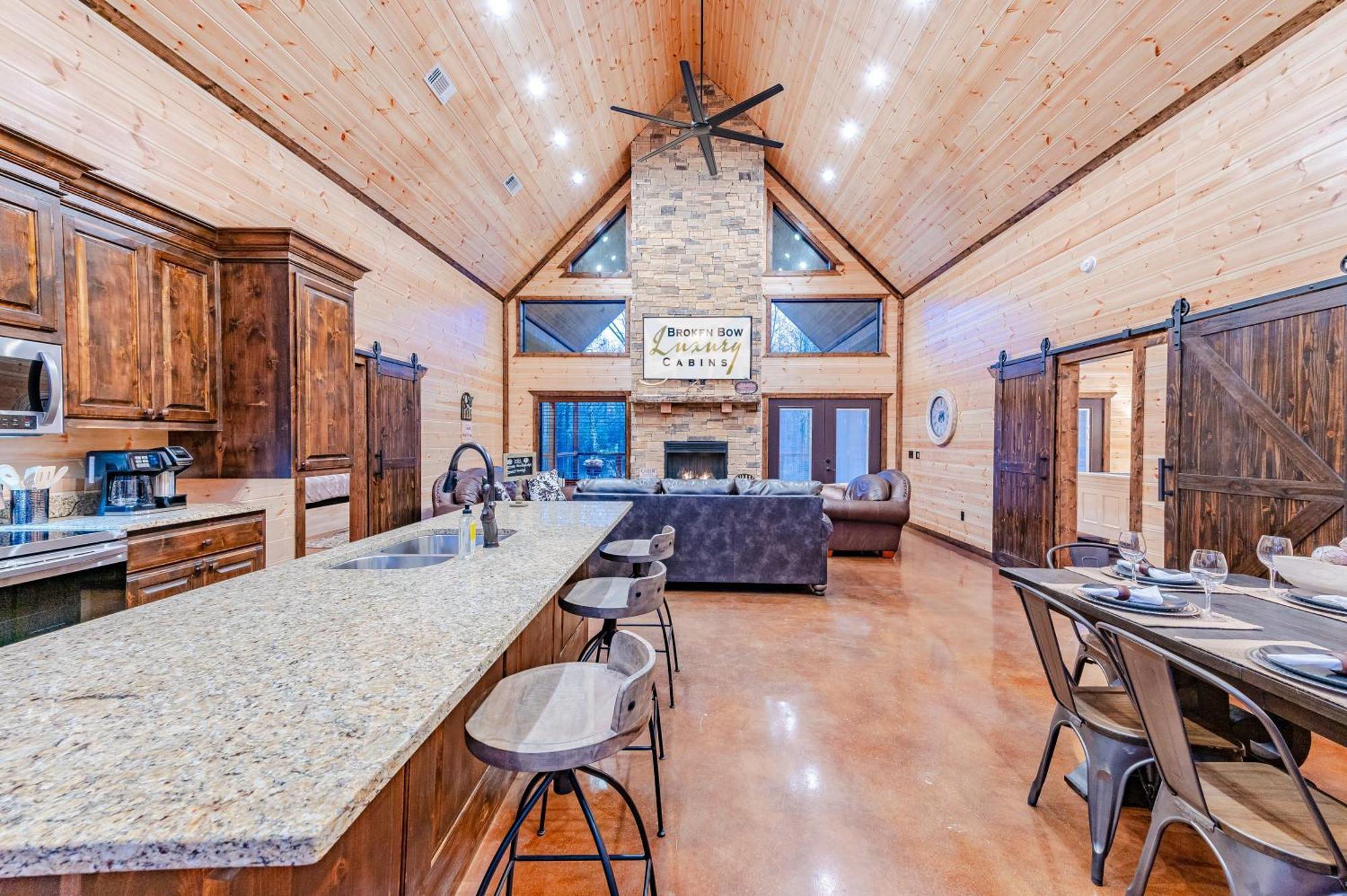 The Luxurious Blue Sky Lodge Is Epic! Broken Bow Zewnętrze zdjęcie
